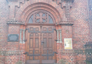 Wejście di kościoła ewangelicko - augsburskiego