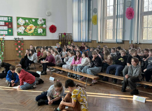 "Z poradnika młodego matematyka- W OGRODZIE" - kl. III i IV