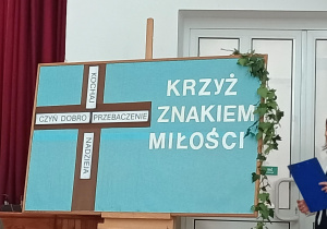 Tablica informacyjna Krzyż znakiem miłości